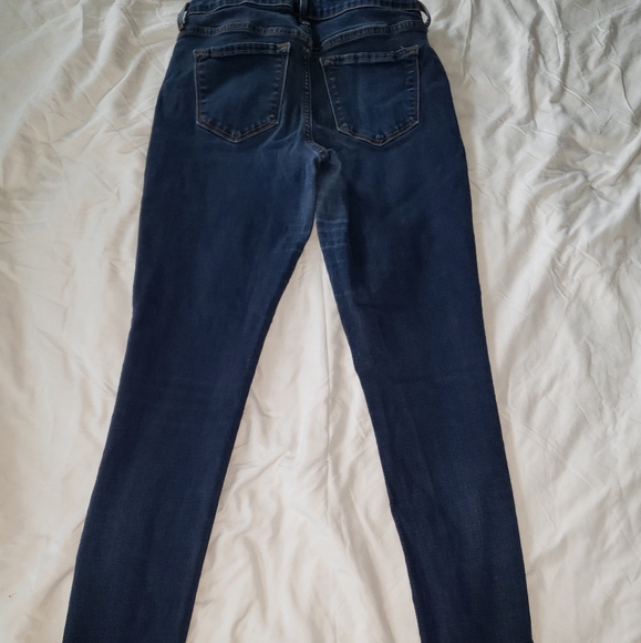 Old Navy jean dark Demin Rockstar Size 4 - Picture 3 of 9